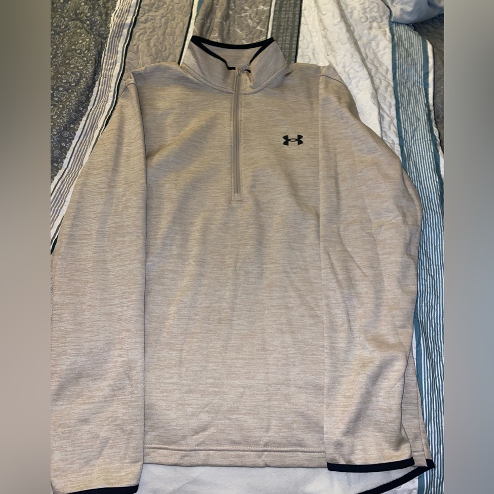 Under armour quarter zip pullover